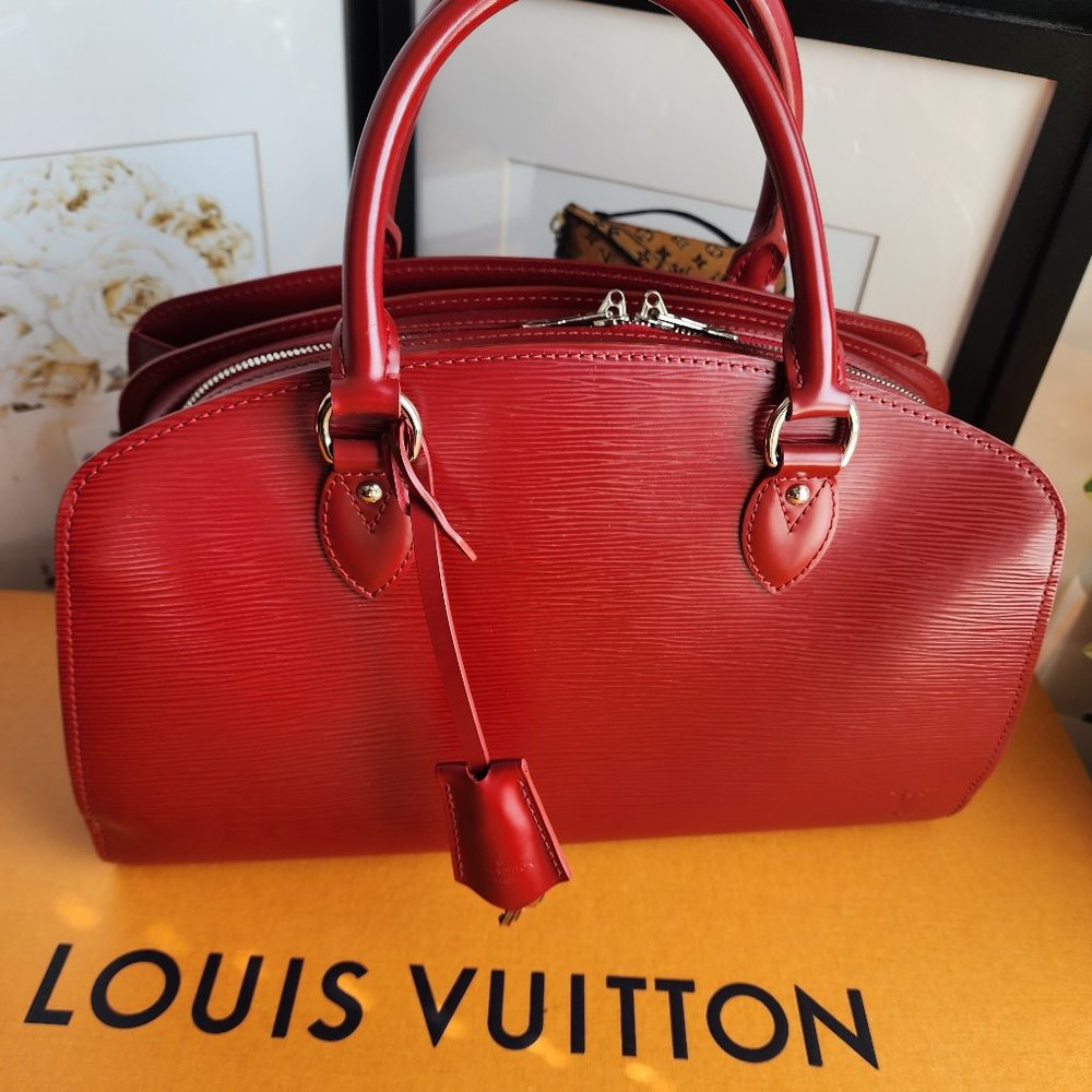 Handbag Louis Vuitton